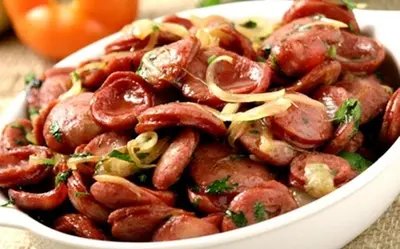 Porção de Calabresa Acebolada